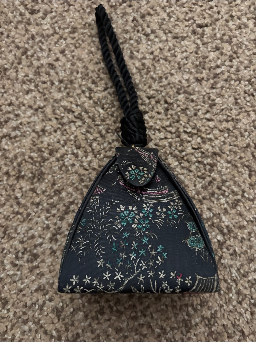 Black Floral Wristlet Bag - Elegant Evening Accessory